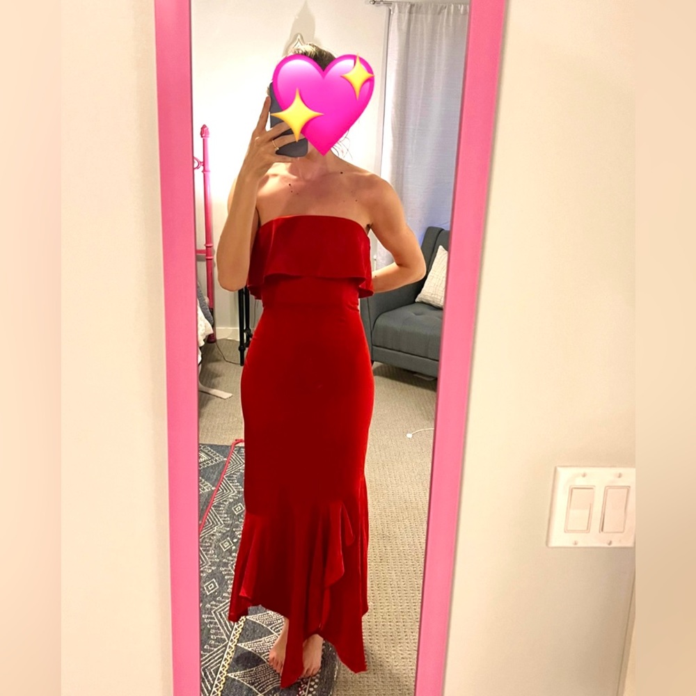 NBD Strapless Flounce Dress